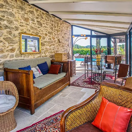 בית נופש Cozy In Augignac